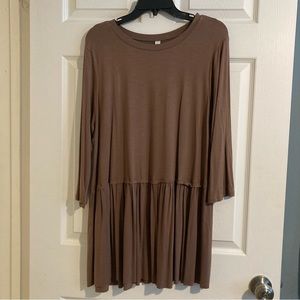Brown 3/4 length sleeve blouse